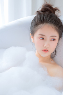 戚砚笛